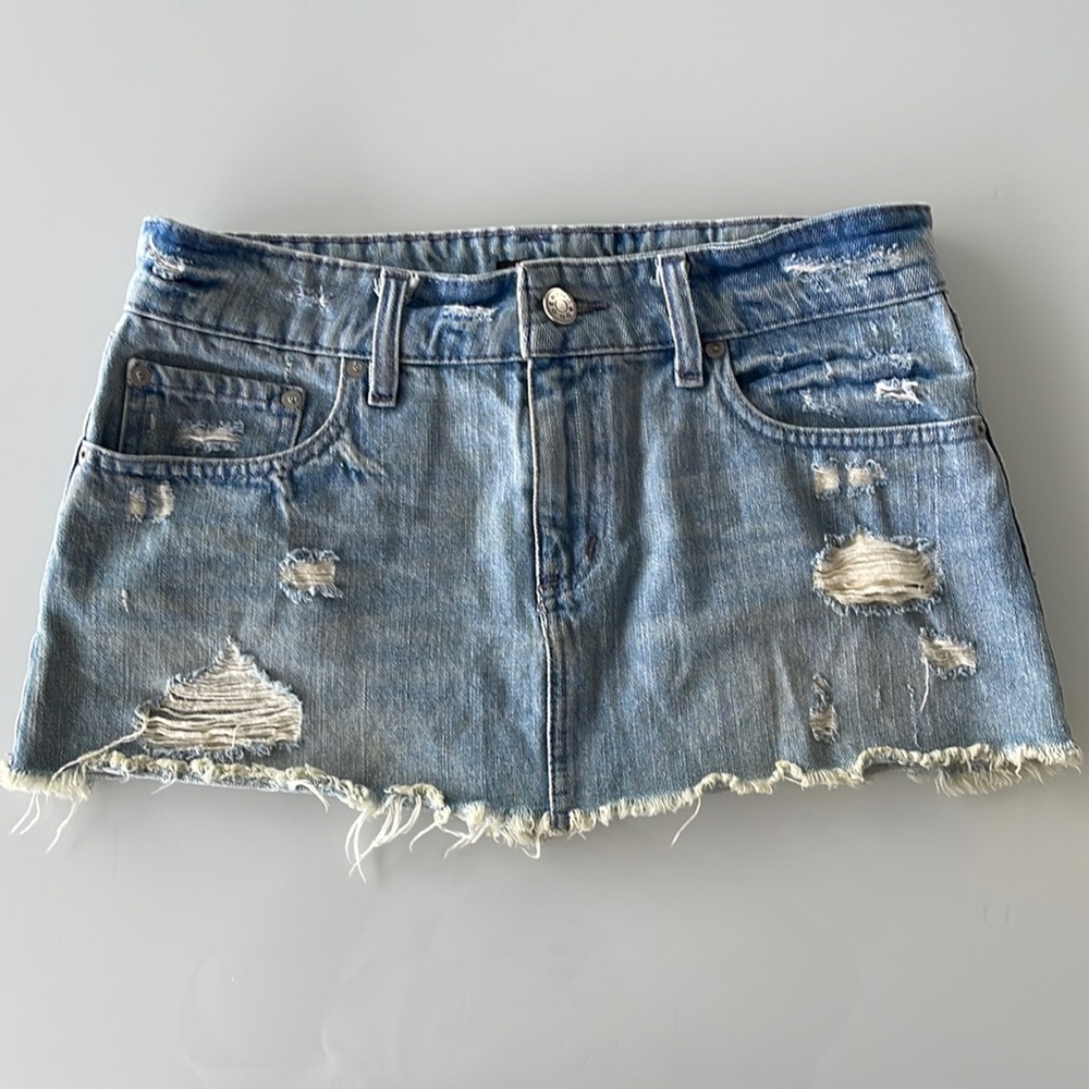 BDG Blue Jean Mini Skirt size 26